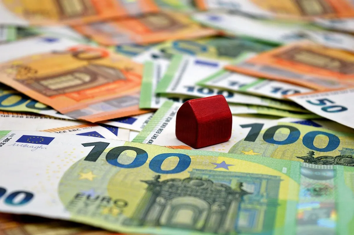 Comment investir 10 000 € intelligemment : 5 manières efficaces et rentables